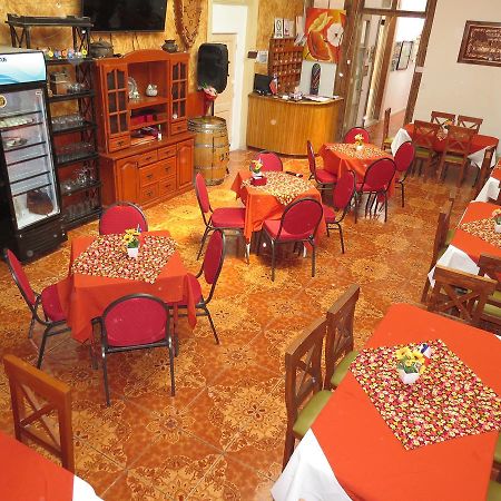 Hostal Valles Del Mar ลาเซเรนา ภายนอก รูปภาพ