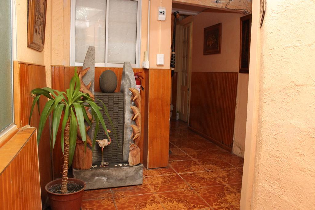 Hostal Valles Del Mar ลาเซเรนา ภายนอก รูปภาพ